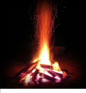 fire_flames_campfire_bonfire